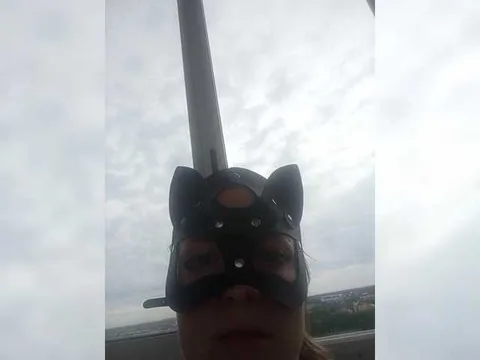 Silverrr32 免费直播 xxx 摄像头