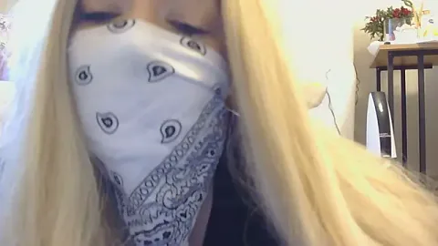35egelihatun ingyenes élő xxx cams