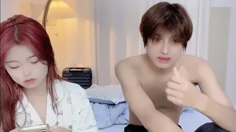 AA__17 zdarma živé xxx cams