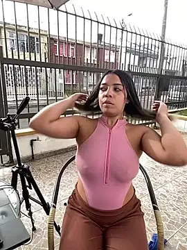 AdaPink_ kostenlose live xxx cams