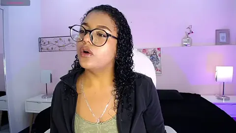 Afroditaa_19 ücretsiz canlı xxx cam