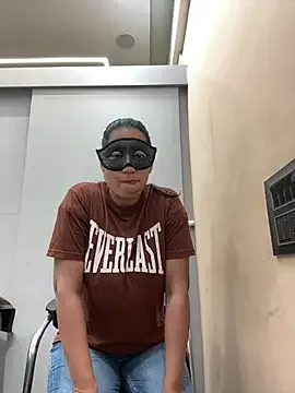 Akshay_Arpita ücretsiz canlı xxx cam