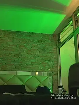 AlphaMasterXxx kostenlose live xxx cams