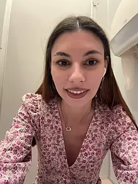CrystalClean ücretsiz canlı xxx cam