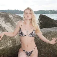 CuteeeAlina free live xxx cams