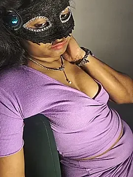 DIRTYSECRET_QUEEN_07 free live xxx cams