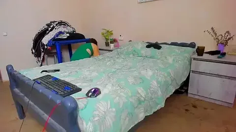 DUSSY_PUSSY bezmaksas live xxx cams