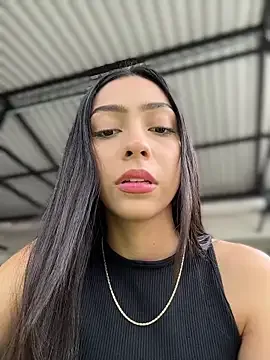 Ema_azel besplatni live xxx cams