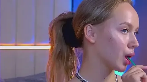 Emi_Gold 免费直播 xxx 摄像头