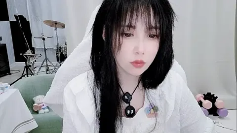 Evangelin-e cams xxx en vivo gratis