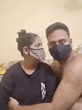 IND_COUPLE1 zdarma živé xxx cams