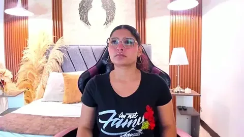 Izzy_lux zdarma živé xxx cams