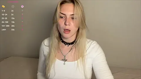KitsuDollblonde kostenlose live xxx cams