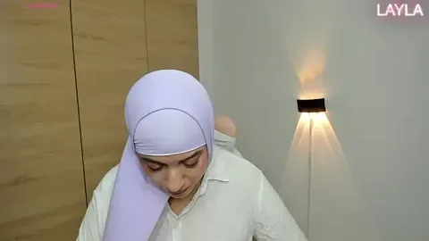 LAY_LA_ ücretsiz canlı xxx cam