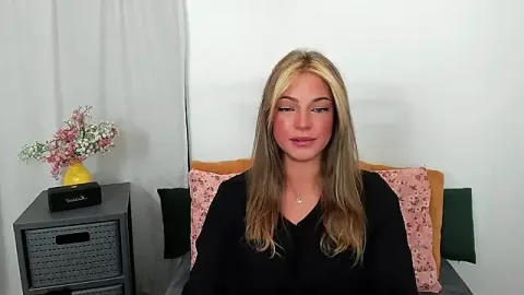 LilyBlondee besplatni live xxx cams