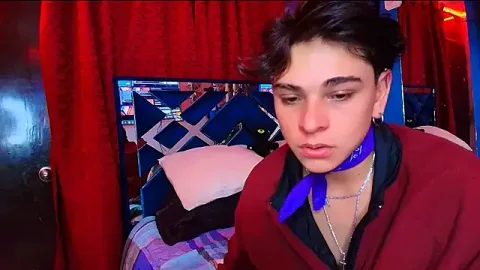 Luke_Howland besplatni live xxx cams