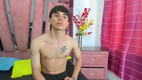 MaximumSteel_ cam xxx trực tiếp miễn phí