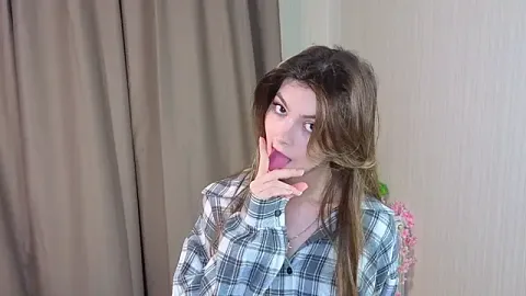 Mirelune free live xxx cams
