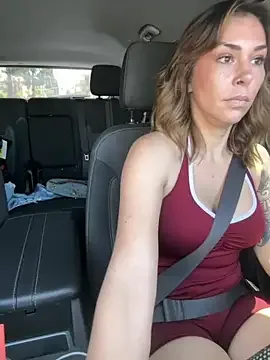 MommyGambit bezmaksas live xxx cams