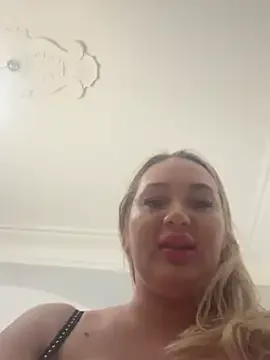 NellyExtraa besplatni live xxx cams