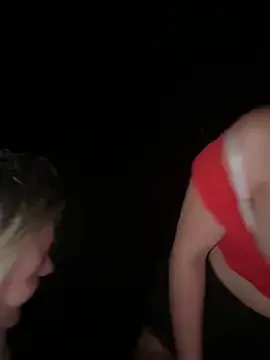 NickyGold_Official zdarma živé xxx cams