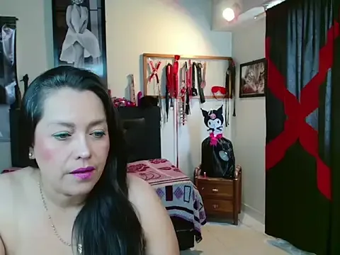 PenelopeSuency cam xxx live gratis