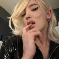 PoisonEvelyn kostenlose live xxx cams