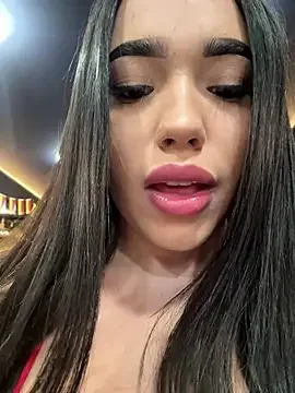 SofiaWildee ücretsiz canlı xxx cam