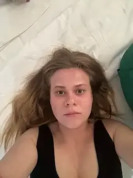 Stellafotzbella безкоштовні live xxx cams
