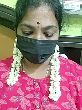 Tamil_Mithra zdarma živé xxx cams
