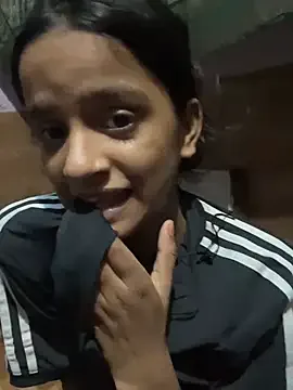 aarti_0 camere xxx live gratis