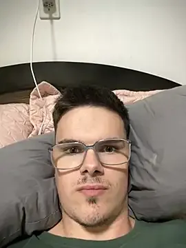 backes_re zdarma živé xxx cams