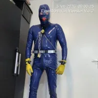 latexslaveboy cam xxx live gratis