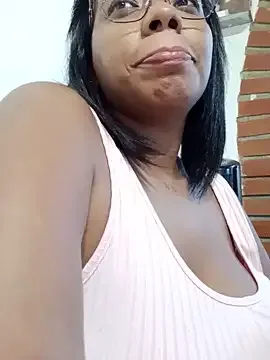 lia_mariana 無料ライブ xxx カム