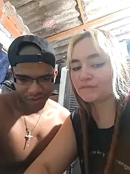 marco_and_luna_ 免费直播 xxx 摄像头