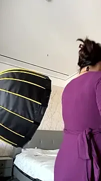mo-mo-69 免费直播 xxx 摄像头