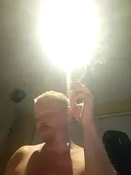piercingpik cams xxx ao vivo grátis