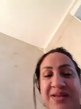 roubiiii ücretsiz canlı xxx cam