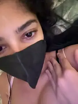 sarakashmir5 безкоштовні live xxx cams