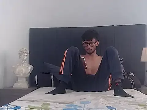 sasuke_bigcock free live xxx cams